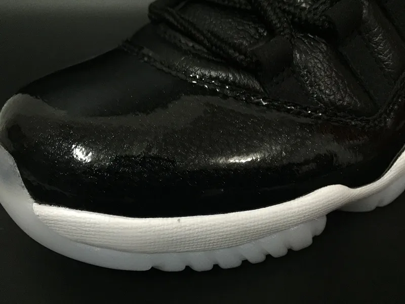 All Categories Air Jordan Jordan Series Basketball Shoes Air Jordan 11 First Layer Authentic Brand Original Air Jordan 11 "72-10" AJ11 Big Devil Joe 11 True Carbon Fiber 378037-002 Original Brand Men's Shoes